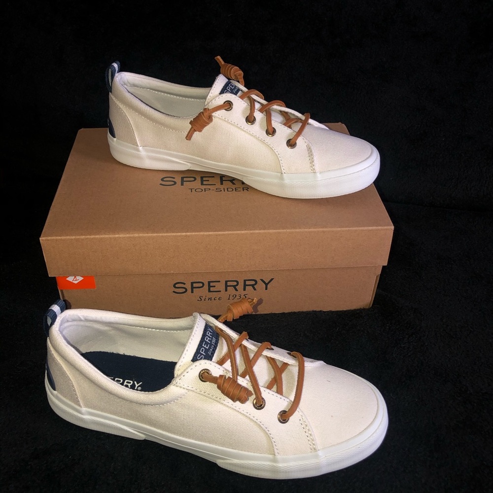 Women’s Sperrys